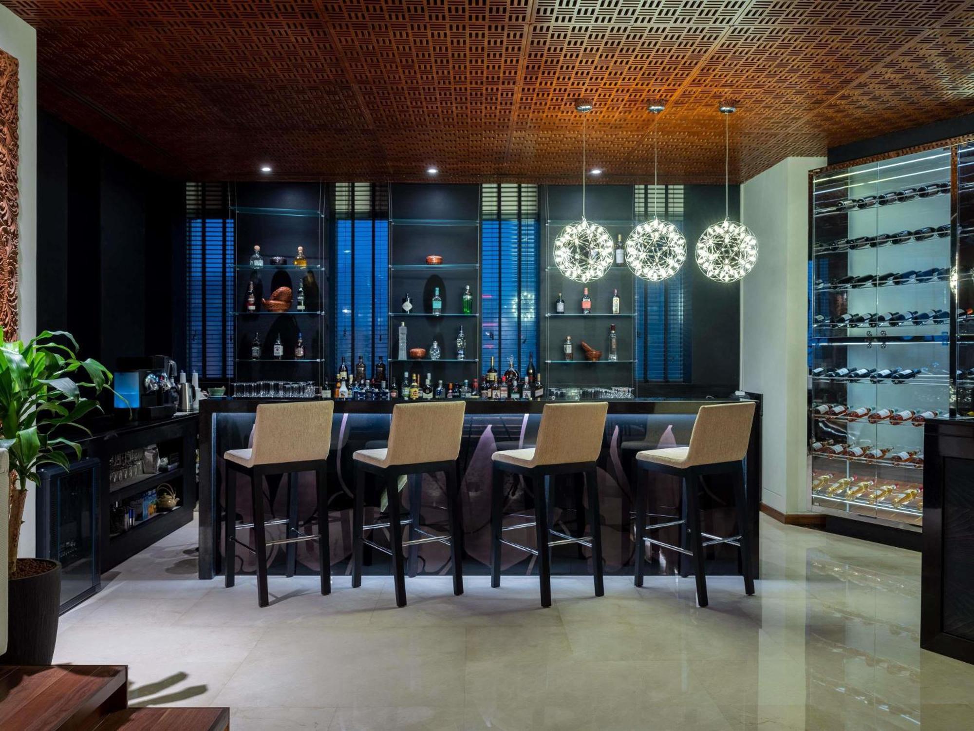 Sofitel Abu Dhabi Corniche Hotel Exterior foto