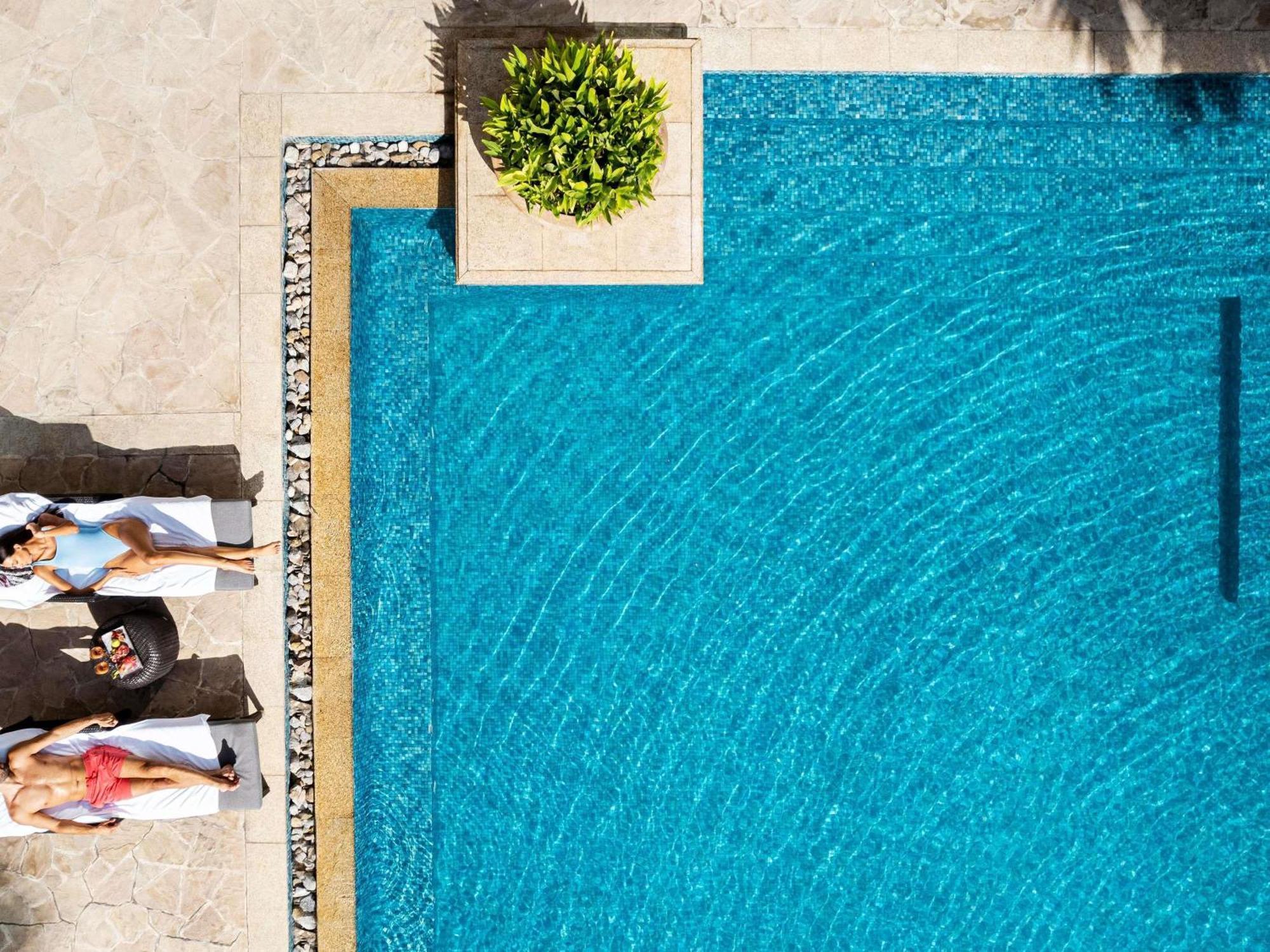 Sofitel Abu Dhabi Corniche Hotel Exterior foto